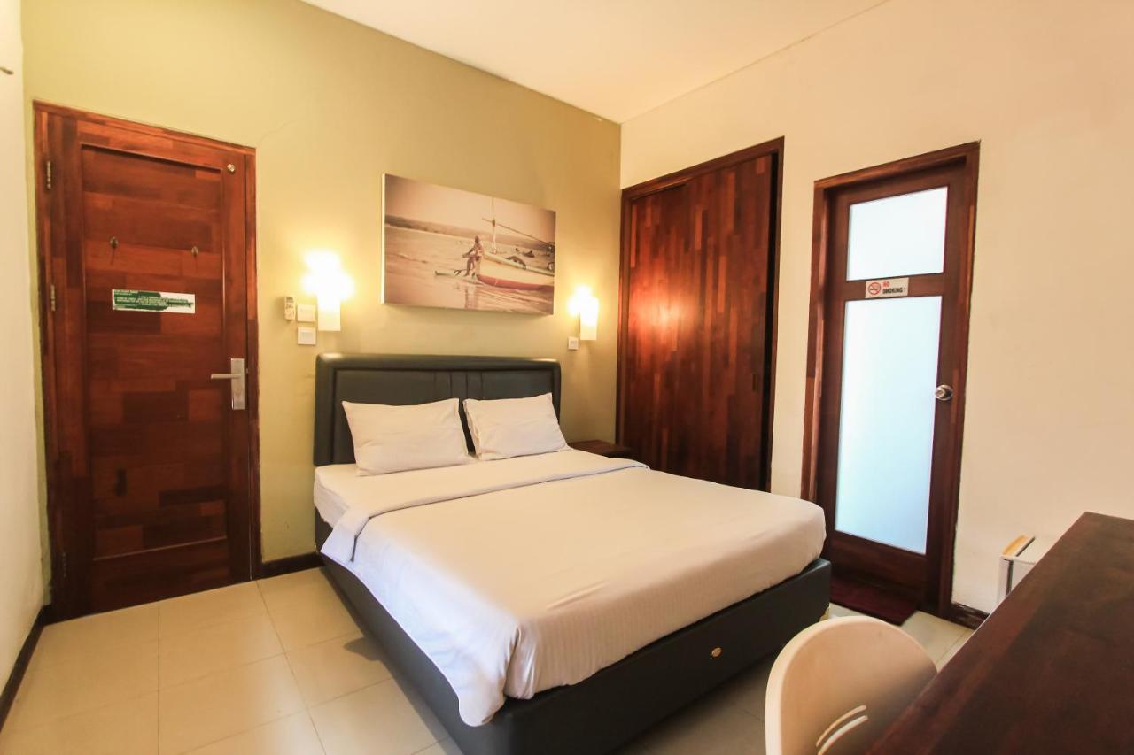 Kuta Legian Inn Εξωτερικό φωτογραφία